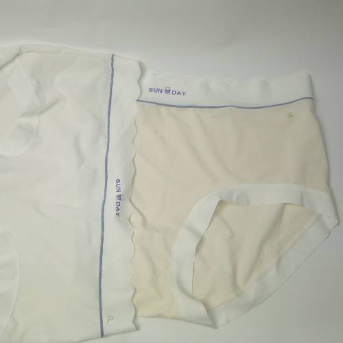 caleçon pour nourrice en nilon