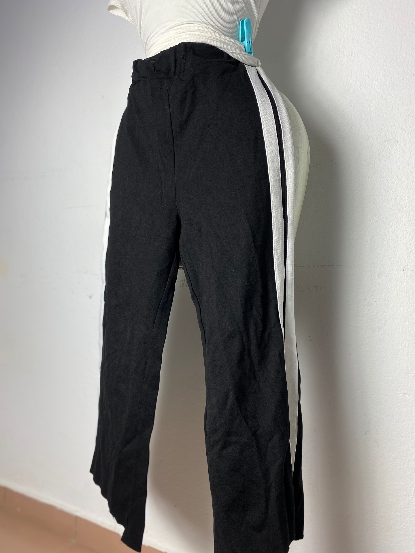 Pantalon noir rayé taille XS S