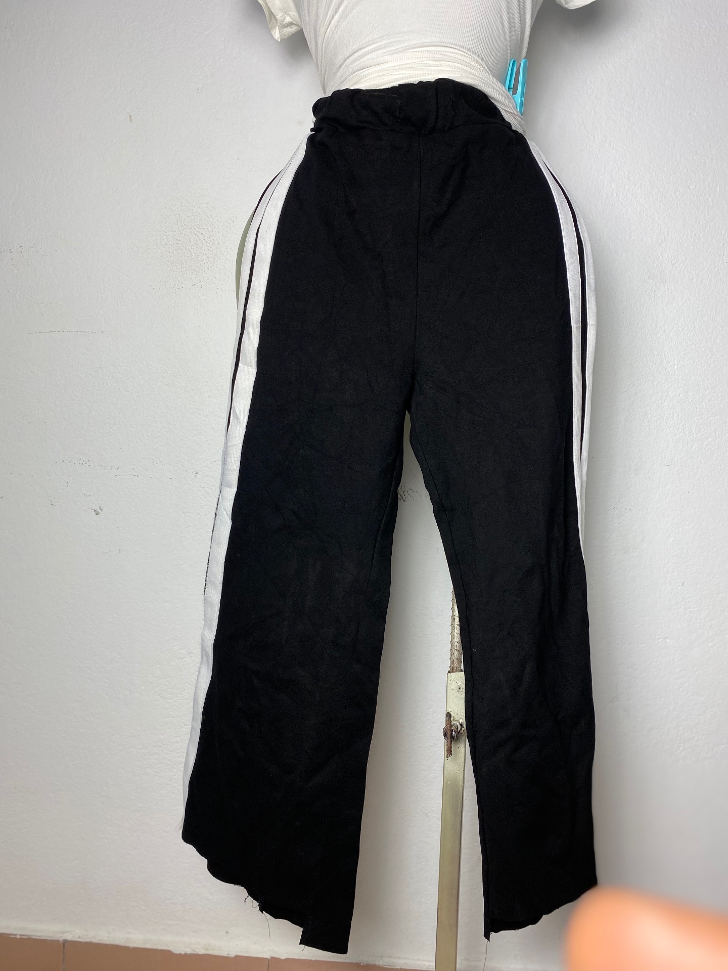 Pantalon noir rayé taille XS S