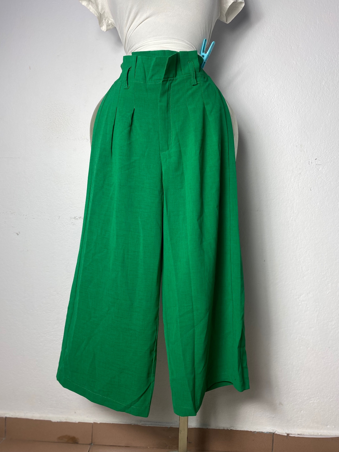 Pantalons verts taille haute