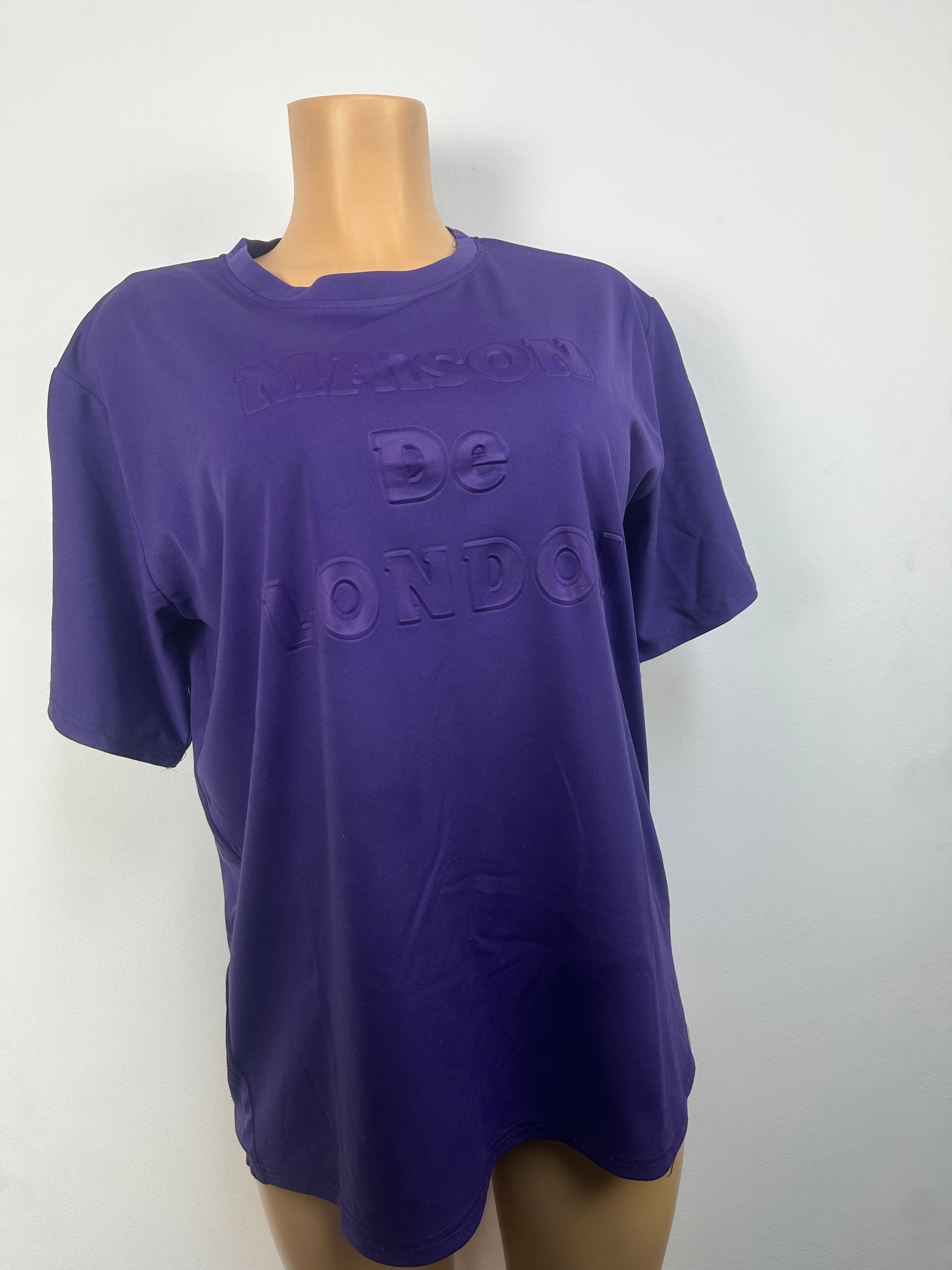T-shirt oversize violet à inscription relief