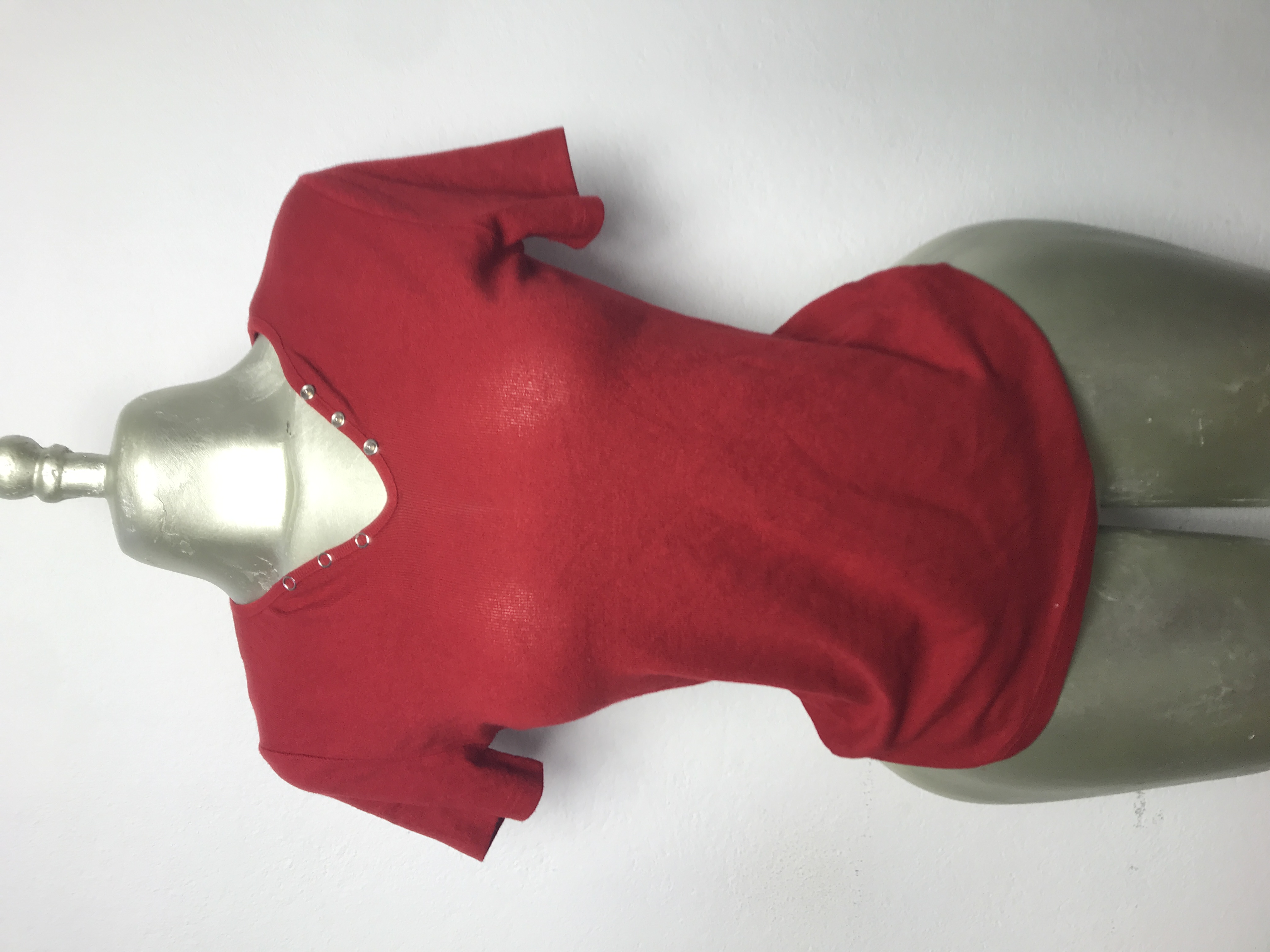 T-shirt rouge sertie Taille standard