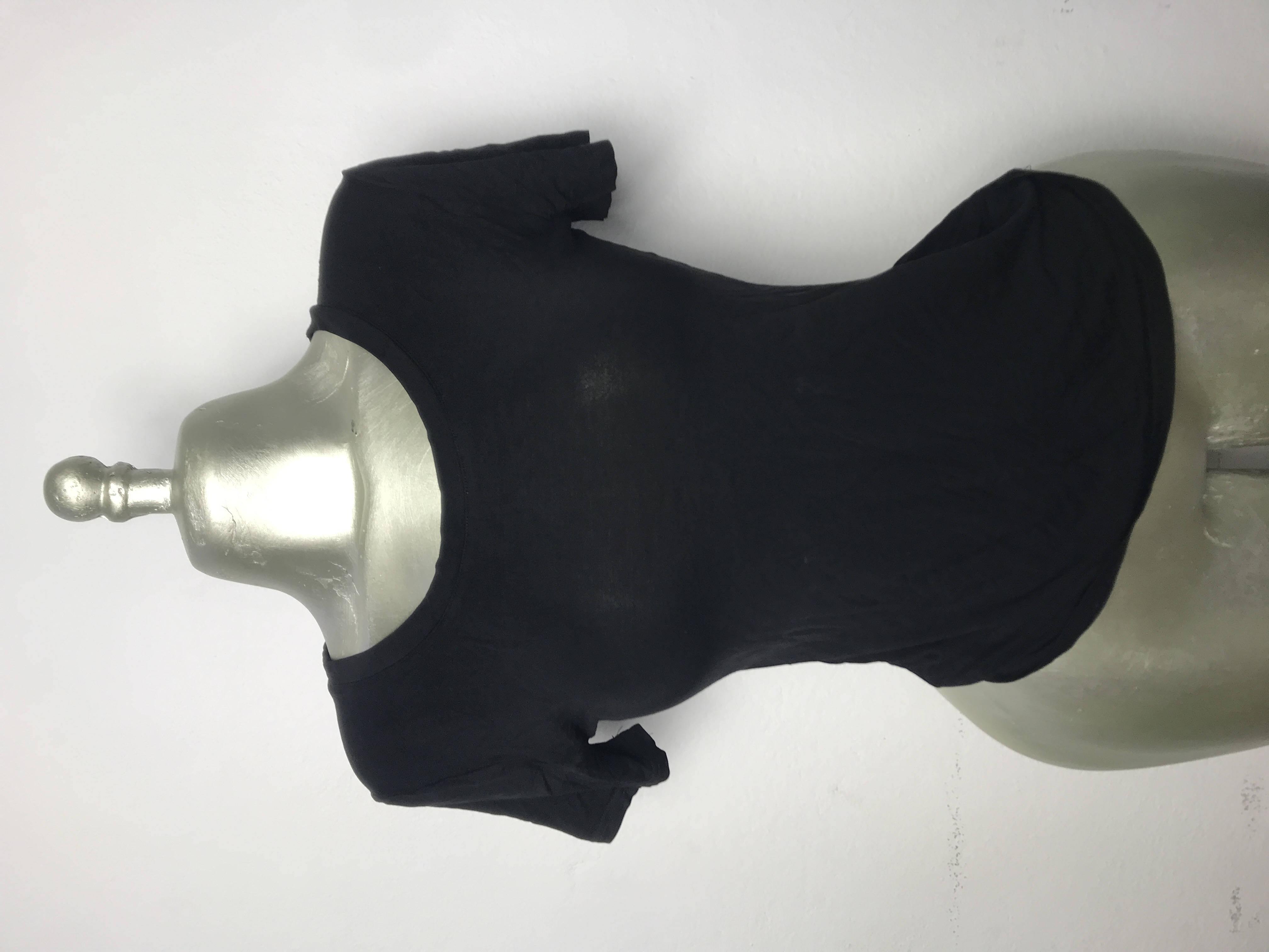 T-shirt noir basique pour femme Taille M L S XL