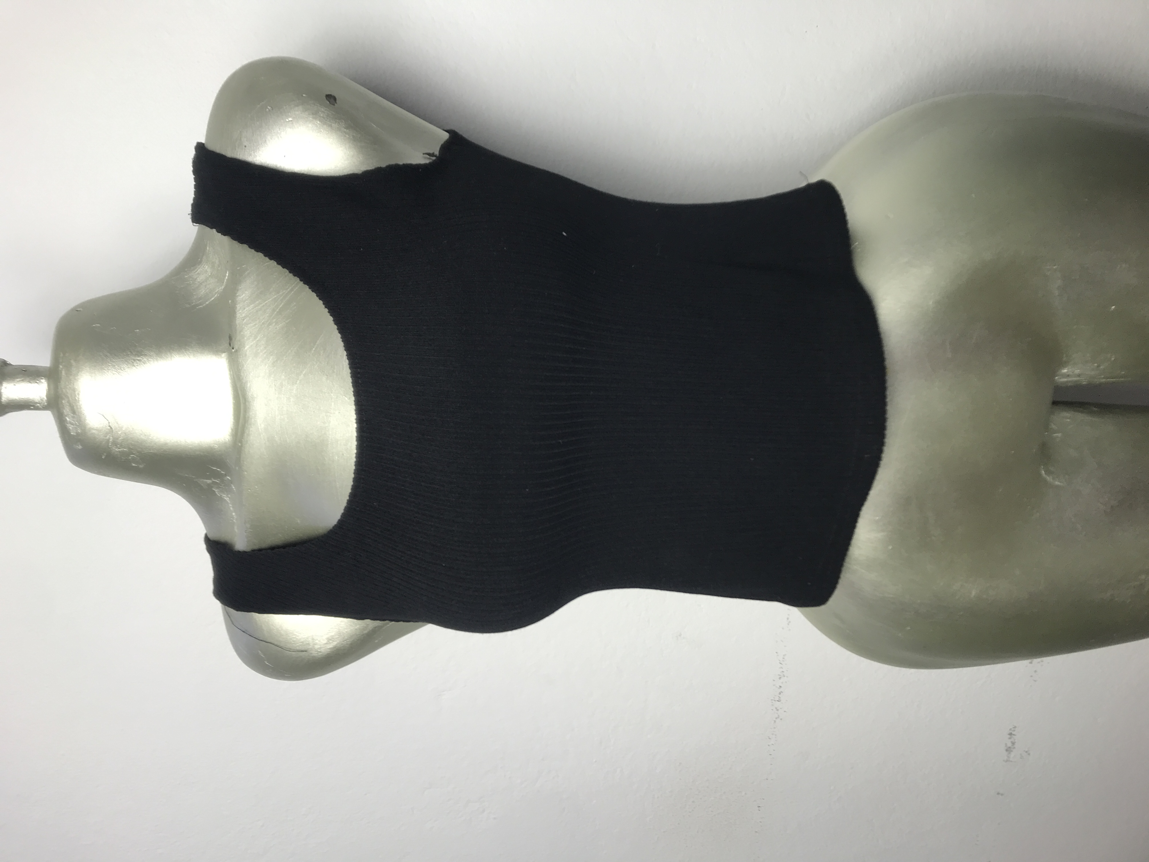 Top court noir élégant Taille standard