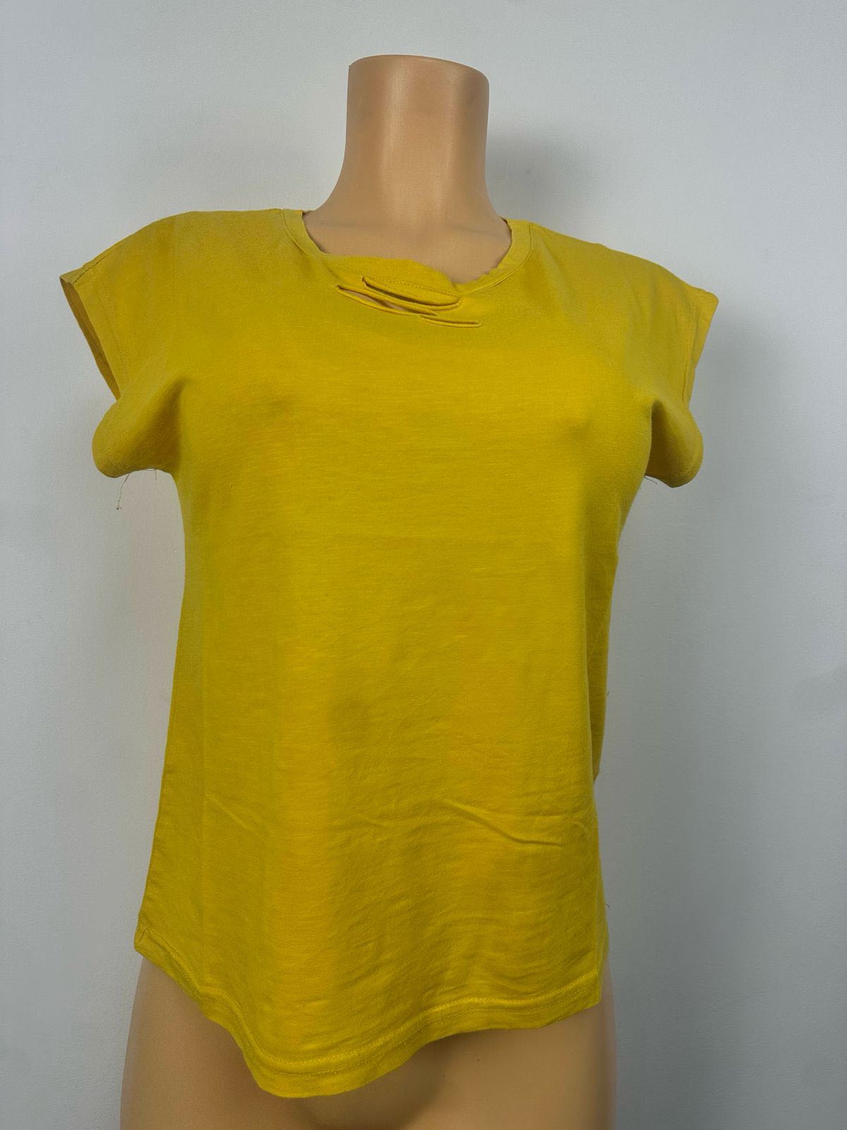 T-shirt jaune taille L M XL