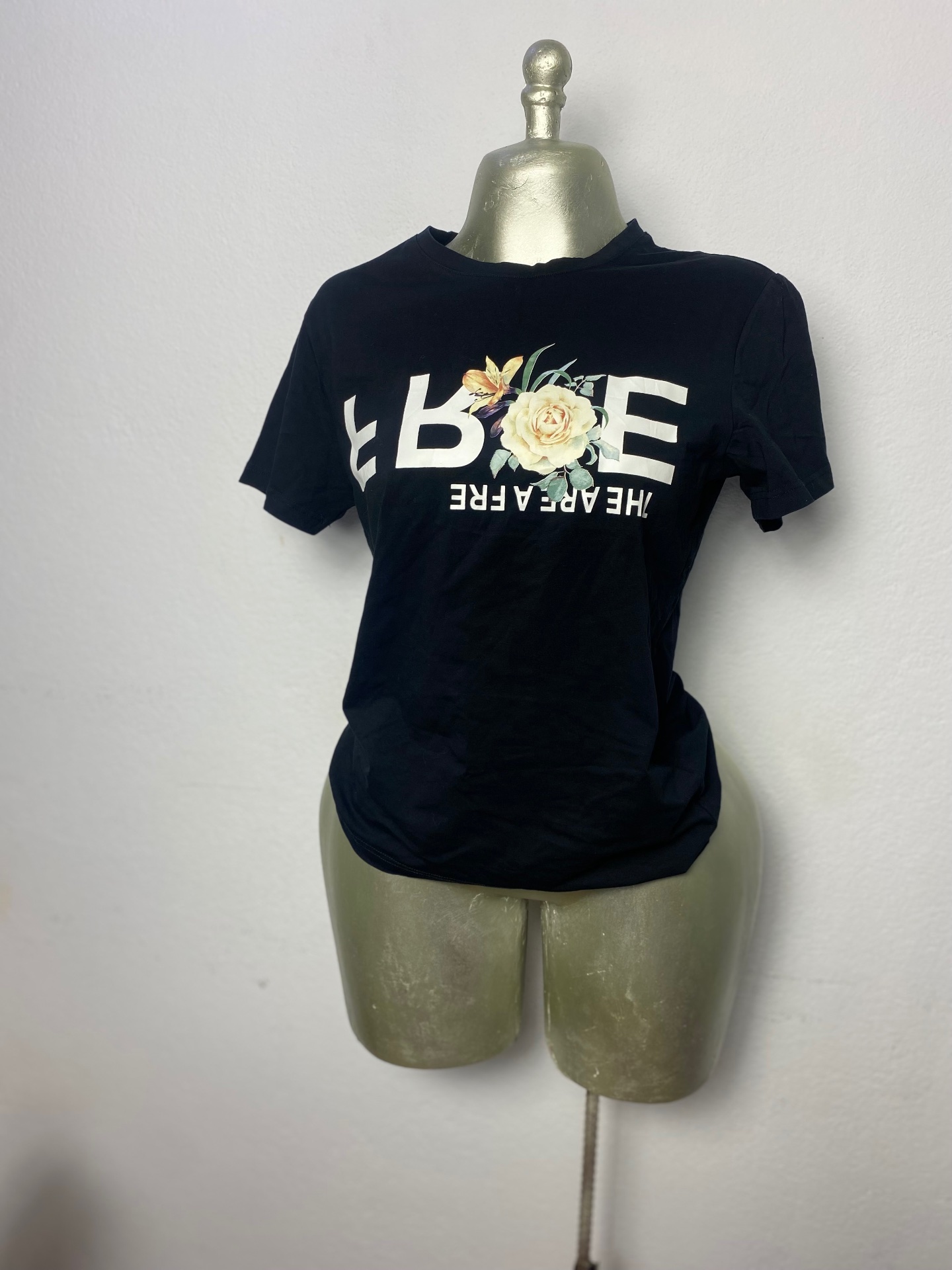 T-shirt noir taille S M